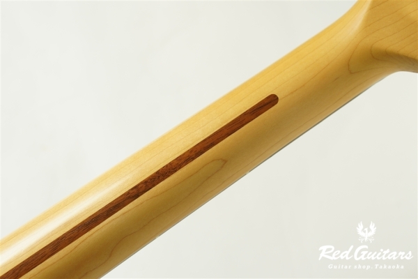 American Deluxe Stratocaster Plus HSS - Mystic Black